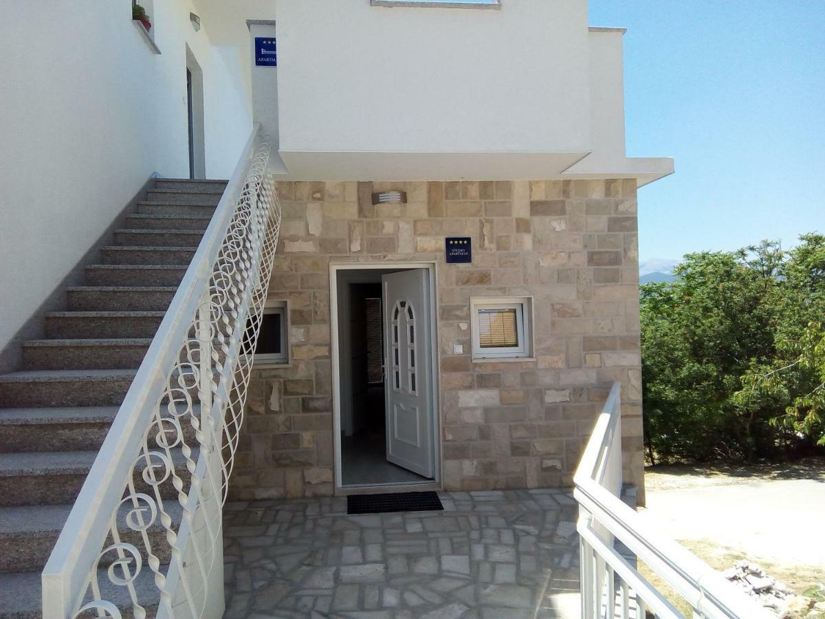 Studio Apartman Matkovic Imotski Exterior photo